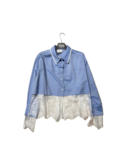 Camicia corta azzurra con pizzo